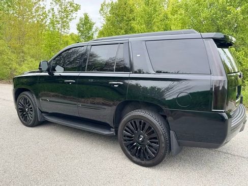 Used 2017 Cadillac Escalade Premium Luxury w/ LPO, Radiant Package AWD/4WD image 7