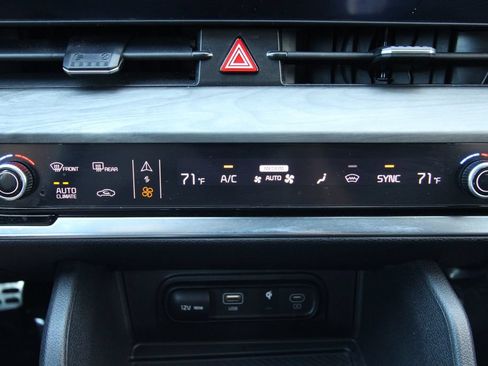 Used 2024 Kia Sportage X-Pro Prestige AWD/4WD image 31