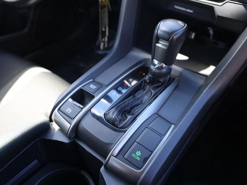 Used 2019 Honda Civic Sport image 30