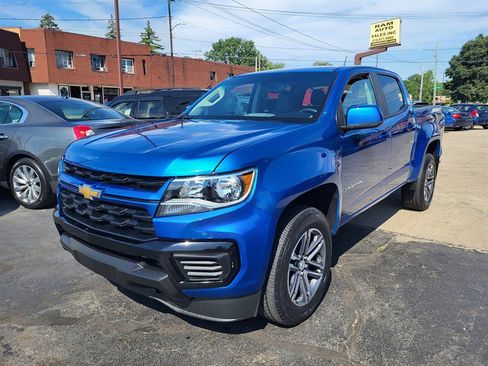 Used 2021 Chevrolet Colorado W/T w/ Custom Special Edition AWD/4WD image 3