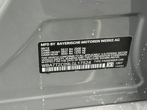 Used 2020 BMW 740i w/ M Sport Package image 45