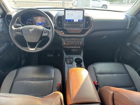 Used 2023 Ford Bronco Sport Outer Banks image 10