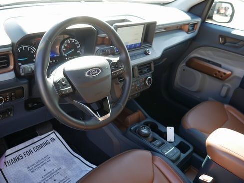 Used 2024 Ford Maverick Lariat w/ FX4 Off-Road Package image 16