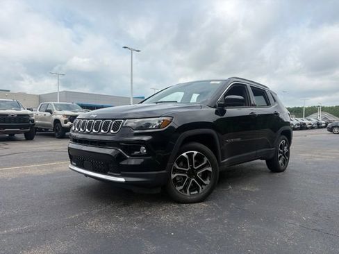 Used 2023 Jeep Compass Limited AWD/4WD image 1