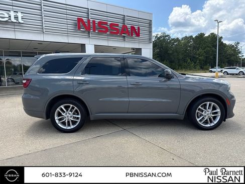 Used 2023 Dodge Durango GT RWD image 7