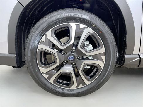 New 2026 Subaru Ascent Limited image 35