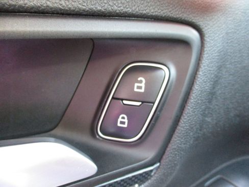 Used 2023 Ford Escape ST-Line w/ Tech Pack #1 AWD/4WD image 35