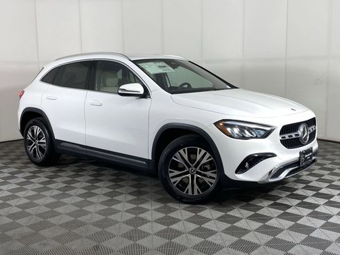 Certified 2025 Mercedes-Benz GLA 250 4MATIC image 6