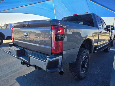 Used 2023 Ford F350 Lariat w/ Lariat Ultimate Package AWD/4WD image 4