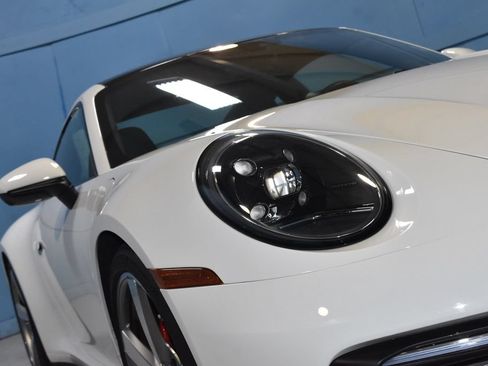 Used 2021 Porsche 911 Carrera S RWD image 27