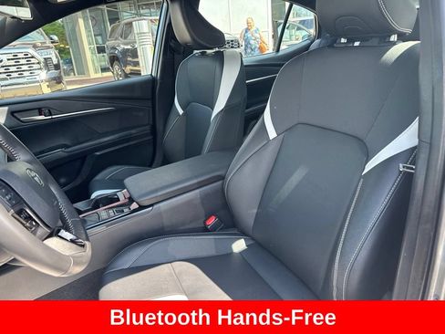 Certified 2025 Toyota Camry SE FWD image 13