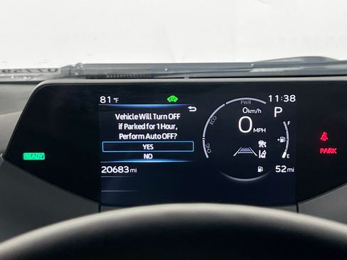 Used 2024 Toyota Prius XLE FWD image 22