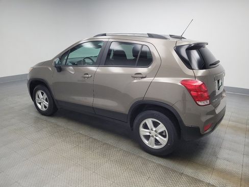 Used 2022 Chevrolet Trax LT w/ Driver Confidence Package image 3