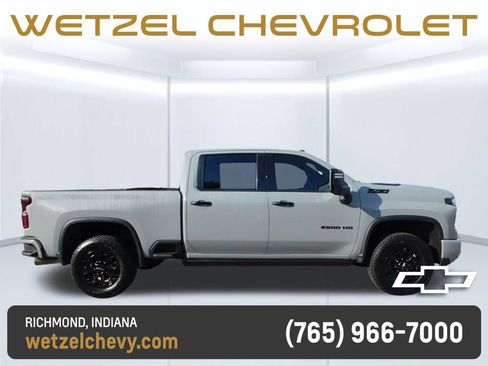 Used 2024 Chevrolet Silverado 2500 LTZ w/ LTZ Plus Package AWD/4WD image 2