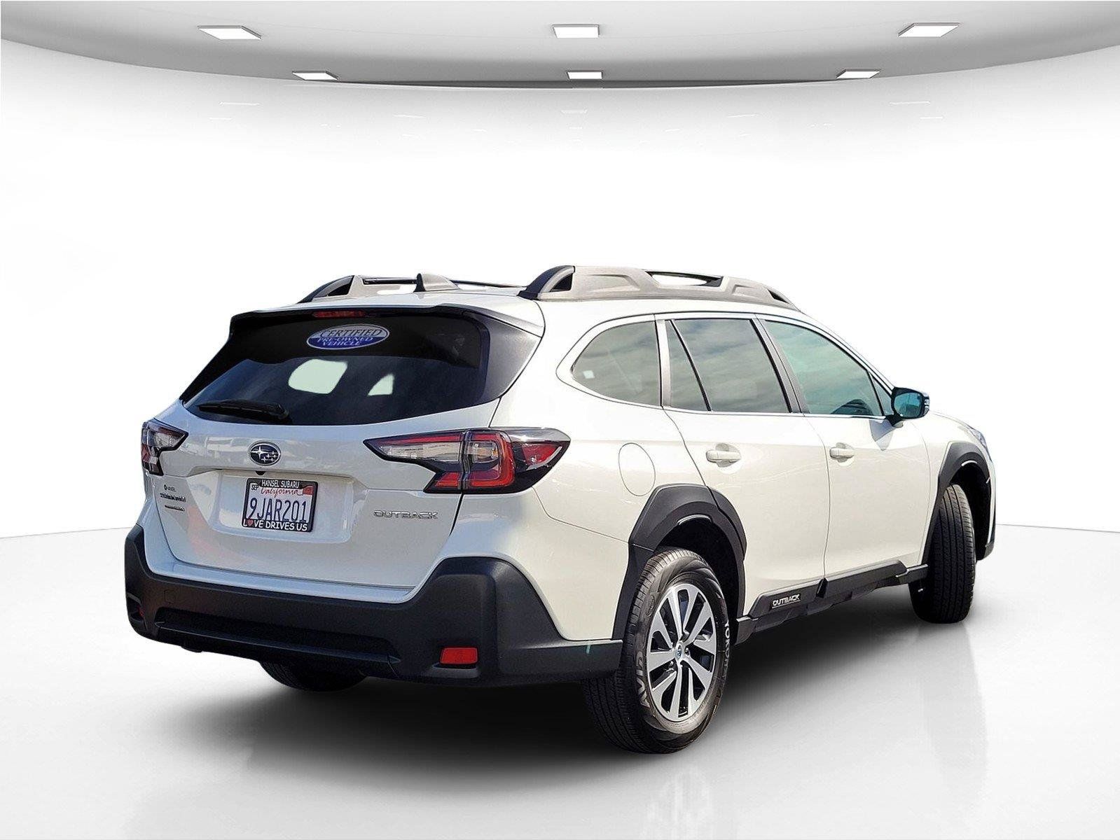 Used 2024 Subaru Outback Premium AWD/4WD image 6