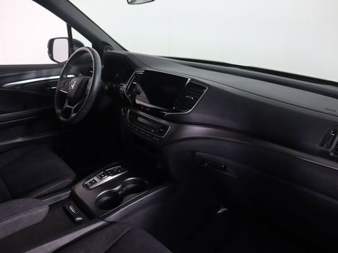 Used 2022 Honda Pilot Sport image 28