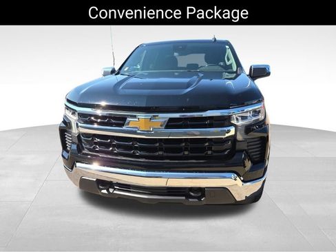 Certified 2024 Chevrolet Silverado 1500 LT AWD/4WD image 11