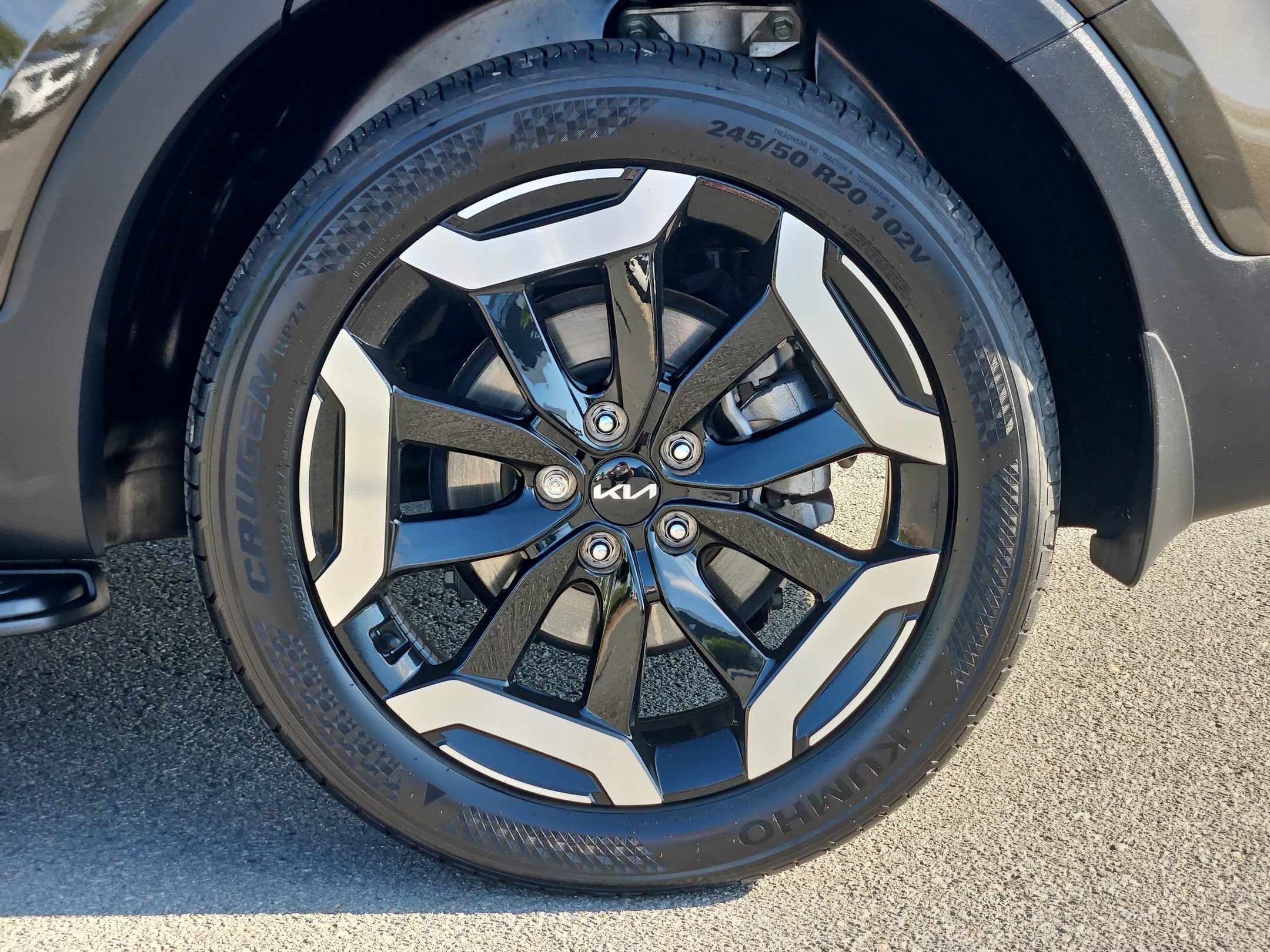 Used 2025 Kia Telluride S FWD image 16