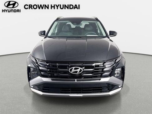 Used 2025 Hyundai Tucson SEL FWD image 2