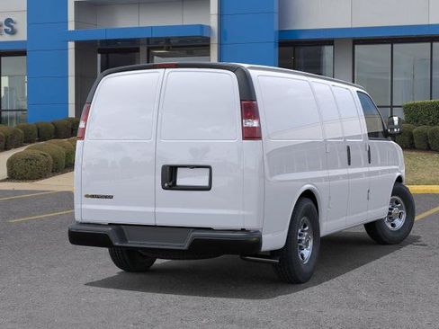 New 2026 Chevrolet Express 2500 w/ Driver Convenience Package RWD image 25