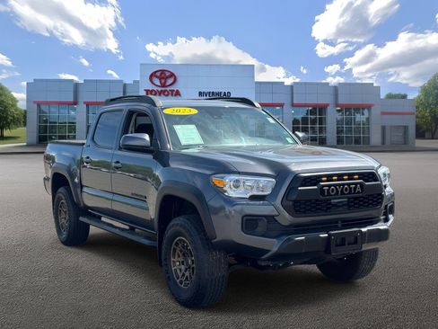 Certified 2023 Toyota Tacoma 4x4 Double Cab w/ Trail Edition image 2