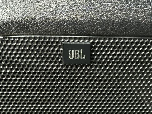 Used 2019 Toyota Tacoma TRD Off-Road image 45