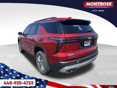 New 2026 Chevrolet Traverse LT w/ Driver Confidence Package FWD image 3