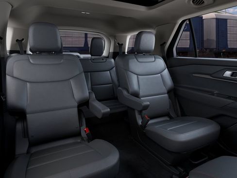 New 2027 Ford Explorer Active AWD/4WD image 11