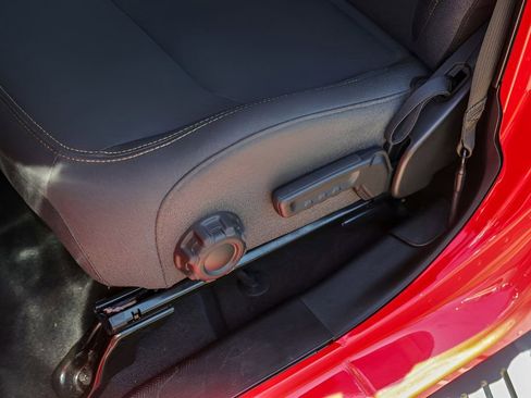 Used 2025 Jeep Wrangler Unlimited Sport S 4xe w/ Convenience Group image 8