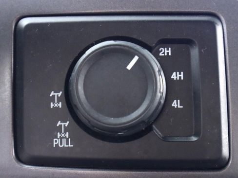 Used 2016 Ford F150 XLT w/ Equipment Group 302A Luxury image 28