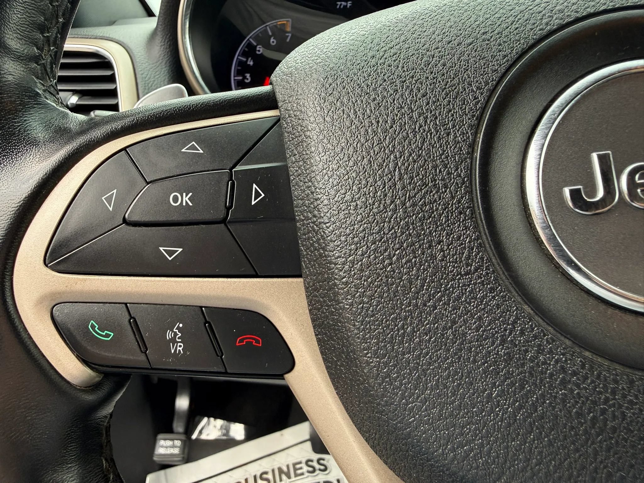 Used 2015 Jeep Grand Cherokee Limited AWD/4WD image 24
