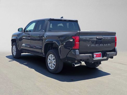 Certified 2025 Toyota Tacoma SR5 RWD image 5