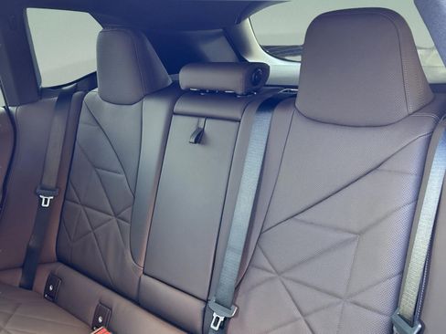 Used 2026 BMW iX xDrive45 image 26