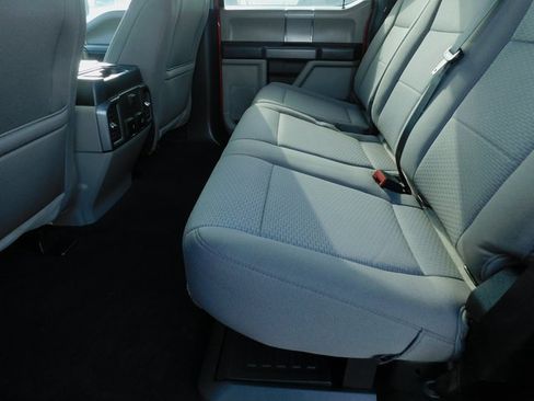 Used 2020 Ford F250 XLT w/ XLT Premium Package image 21