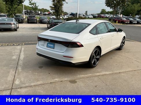 Certified 2026 Honda Accord SE image 6