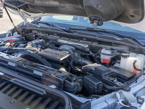 Used 2022 GMC Sierra 3500 Denali image 11