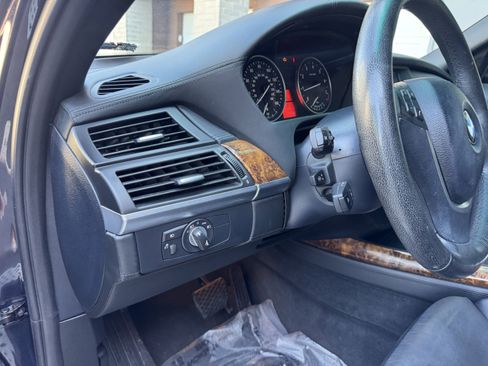 Used 2010 BMW X5 xDrive30i image 16