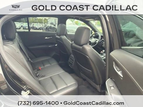 Used 2024 Cadillac XT4 Luxury w/ Cold Weather Package AWD/4WD image 8