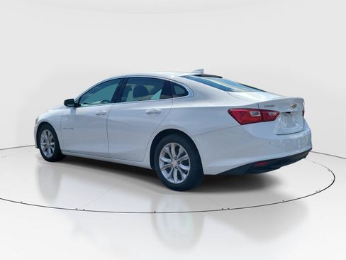 Used 2024 Chevrolet Malibu LT FWD image 3