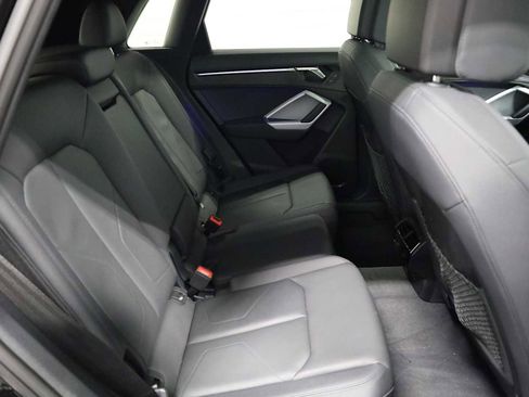 Used 2023 Audi Q3 2.0T Premium Plus w/ Premium Plus Package image 34