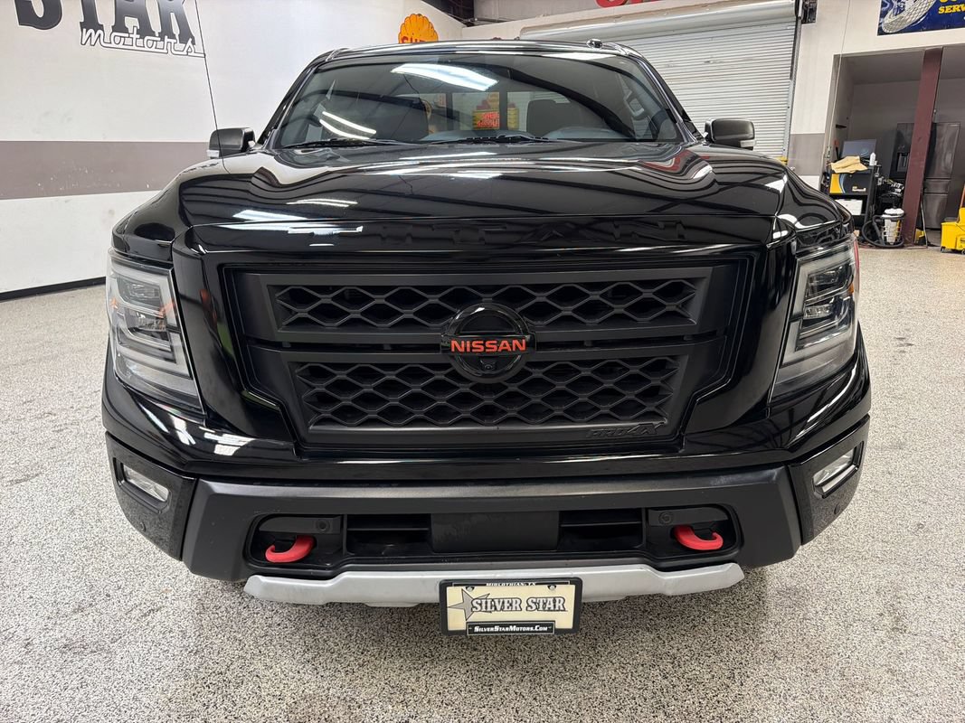 Used 2021 Nissan Titan PRO-4X w/ Pro-4x Convenience Package AWD/4WD image 12