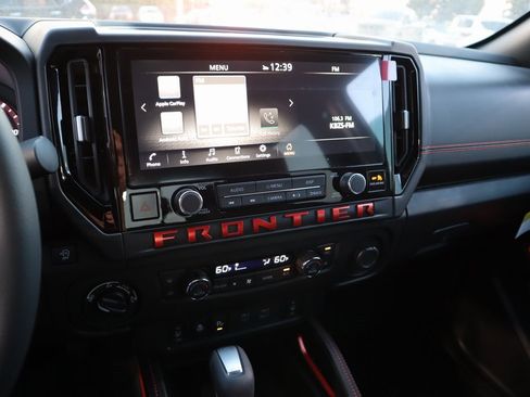 New 2026 Nissan Frontier PRO-4X w/ Pro-4x Convenience Package image 15