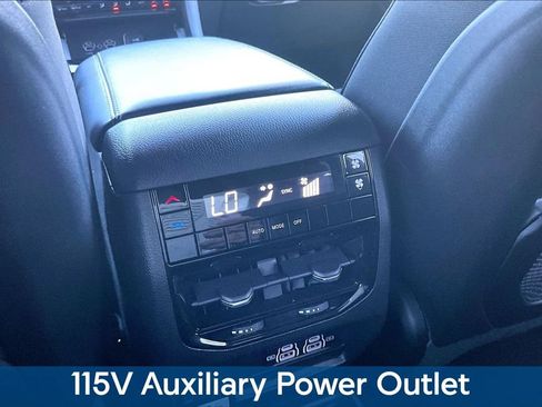 Used 2025 Jeep Grand Cherokee L Laredo AWD/4WD image 13