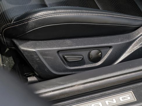 Used 2024 Ford Mustang GT Premium RWD image 39