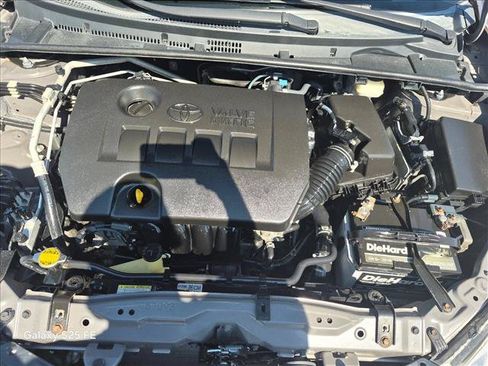 Used 2014 Toyota Corolla LE w/ Driver Convenience Package FWD image 20