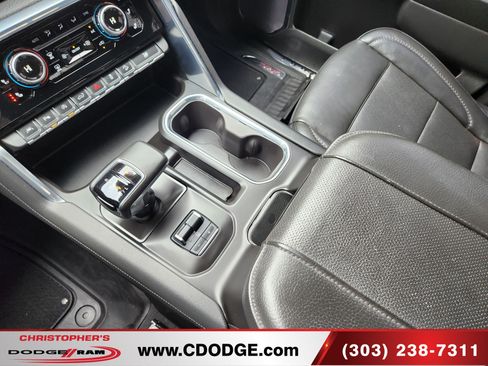 Used 2023 GMC Sierra 1500 Denali w/ Technology Package AWD/4WD image 14