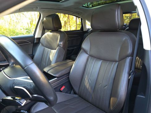 Used 2019 Audi A8 L 4.0T w/ First Edition Package image 14