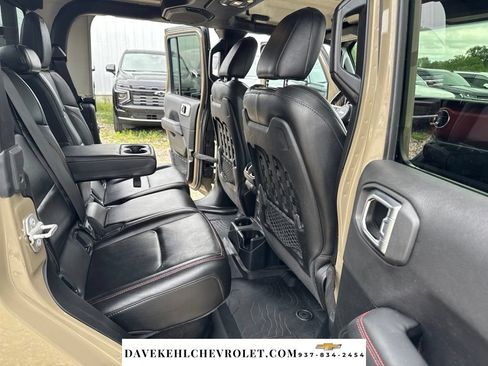 Used 2020 Jeep Gladiator Rubicon AWD/4WD image 23