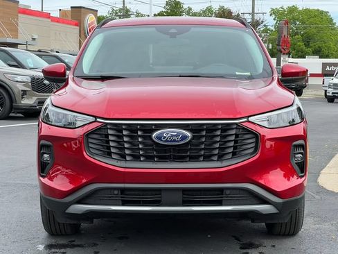 New 2024 Ford Escape SE FWD image 35