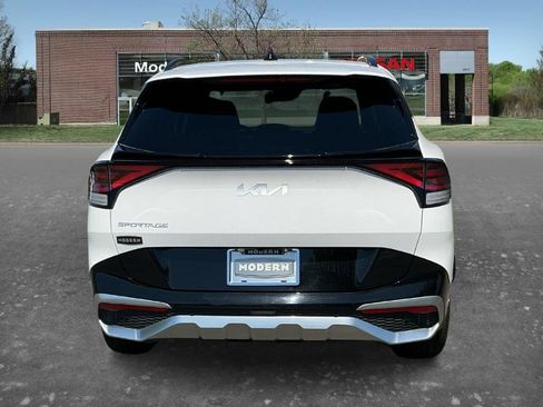 Used 2025 Kia Sportage SX FWD image 3